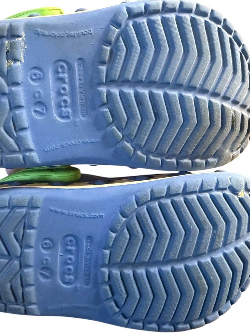 CROCS this pair
